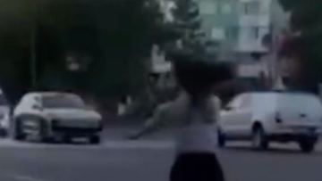 Pavlodarda jaiaý júrginshiler ótkelinde "salto" jasaǵan qyz sot aldynda jaýap berdi