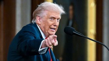 Трампқа сенім азайды: Экономика мен қымбатшылық президентке соққы болып тиді