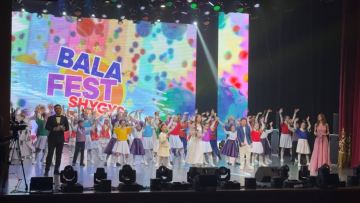 Шығыс Қазақстанда үздік оқушылар марапатталды