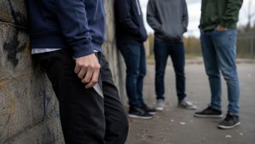 Қазақстанда жасөспірімдер қылмысы өсіп барады: алаңдатарлық статистика жарияланды