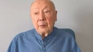 88 jastaǵy professor alaiaqtarǵa aldanyp, páteri men 71 myń dollarynan aiyrylǵanyn málimdedi