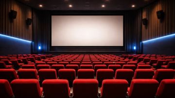 Qazaqstandyq áiel qorqynyshty filmdi prokattan alyp tastaýdy talap etti