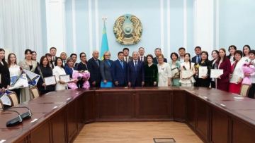 БҚО-да Мемлекеттік қызметшілер күніне арналған салтанатты іс-шара өтті