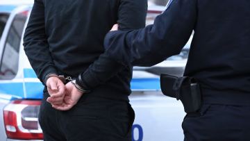 Шымкентте кәсіпкерлер мен шенеуніктерден ақша бопсалады деген күдікпен блогер ұсталды