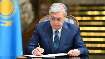قازاقستاندا پسيحولوگتار مەملەكەتتٸك تٸركەۋگە الىنادى: توقاەۆ جاڭا زاڭعا قول قويدى