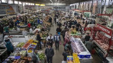 استاناداعى بٸرنەشە بازاردا زاڭناما تالاپتارى بۇزىلعان