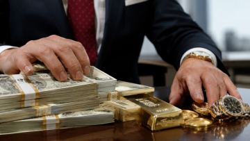 AQSh-taǵy eń bai adamdar ulttyq tabystyń rekordtyq úlesin ielenip otyr – Bloomberg