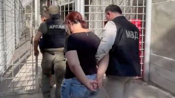 شىمكەنتتە مەفەدروننىڭ ٸرٸ پارتيياسى تەركٸلەندٸ: ەرلٸ-زايىپتى ۇستالدى