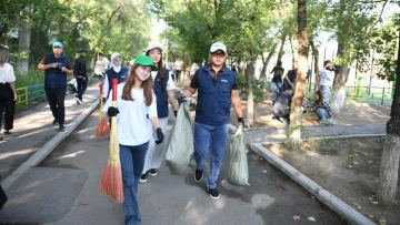 Almaty oblysynda «Taza beisenbi» aktsiiasy aiasynda 510 tonna qoqys jinaldy