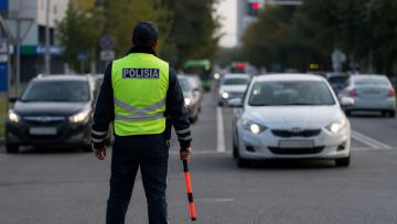 1 қыркүйек қарсаңында Алматыдағы кептеліс: полиция проблемалы қиылыстарға патруль қояды