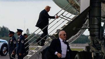АҚШ-та Трампты қастандық қаупіне байланысты жасырын эвакуациялағаны белгілі болды