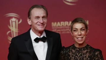 Франциялық танымал продюсер мен Dior басшысы жол апатынан қаза тапты