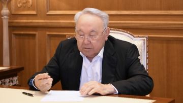 Quryltai sailaýy: Nazarbaev otadan keiingi jaǵdaiyna bailanysty úiden daýys berdi