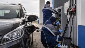 Сапасыз бензин дауы: министр Павлодар мұнай-химия зауыты тексерілетінін мәлімдеді
