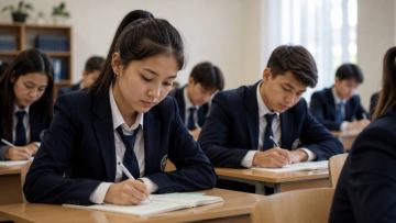 Mektepte shash, tyrnaq pen syrtqy kelbetke talap kúsheie me?