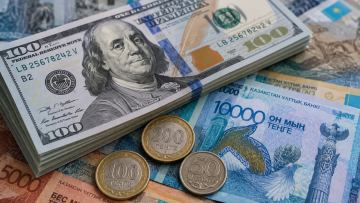 Dollar 2024 jyldyń maýsymynan bergi eń tómengi deńgeige jetti