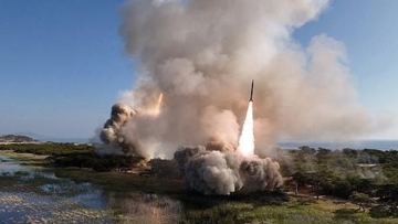 KHDR Japon teńizine qarai eki ballistikalyq zymyran ushyrdy