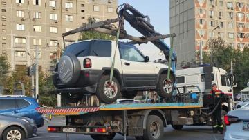 Алматыда көлік эвакуациясы ақылы болады: жаңа тарифтер белгіленді