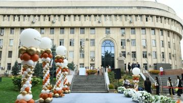Қазақстандағы алғашқы жоғары оқу орнына 98 жыл: Абай университетінің тарихи жолы