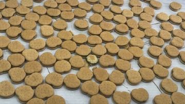 Астанада есірткіні печенье ішіне жасырып сатқан дүкен иесі ұсталды