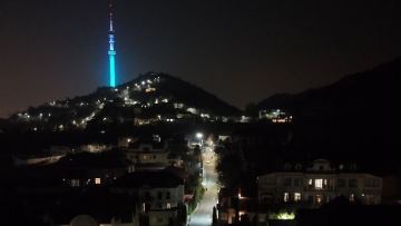 الماتىنىڭ مەدەۋ اۋدانىندا بۇرىن جارىقتاندىرىلماعان 43 اۋماققا كٶشە شامدارى ورناتىلىپ جاتىر
