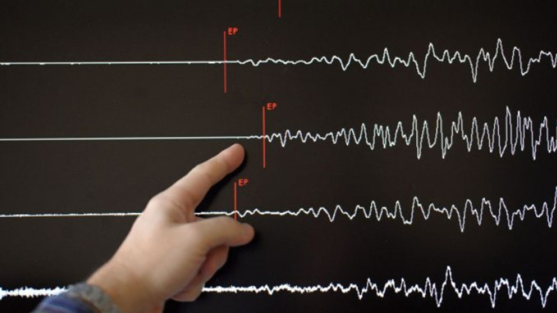 الماتى ماڭىندا تٷن ٸشٸندە 6 رەت جەر سٸلكٸنگەن