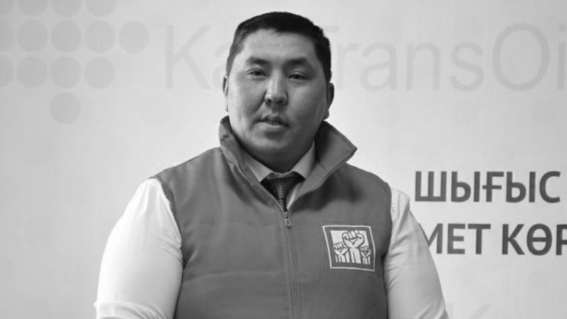 جەتٸسۋ وبلىسىندا دەپۋتاتتى پىشاقتاپ كەتكەن ادام ۇستالدى