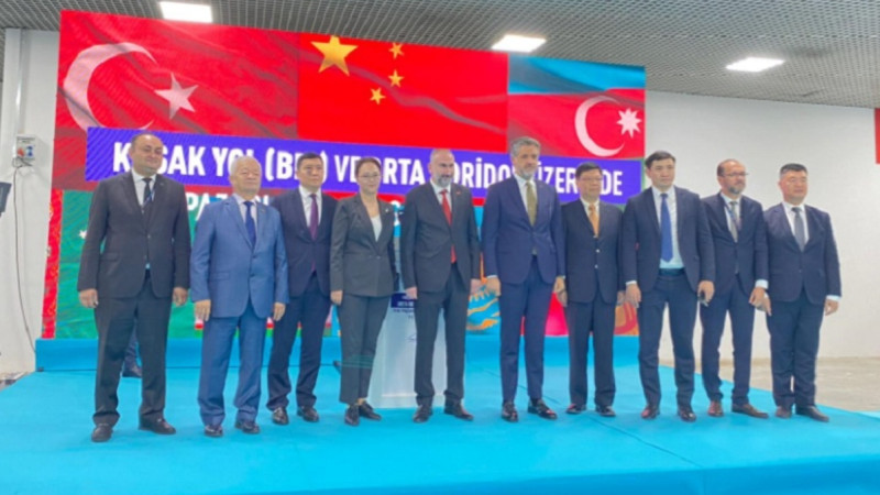 Túrkiiada Jibek jolyn jańǵyrtýdy kózdeitin halyqaralyq jiyn ótti