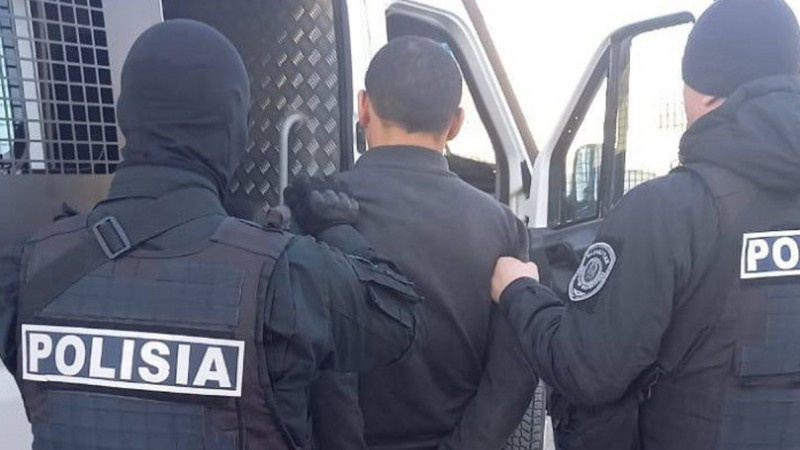 Үш баласын өз қолымен өлтірген қатігез әкеге қатысты сот үкімі шықты