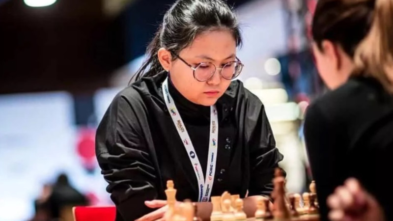 Qazaq tilin úirenýge ýaqyt joq – Bibisara Asaýbaeva