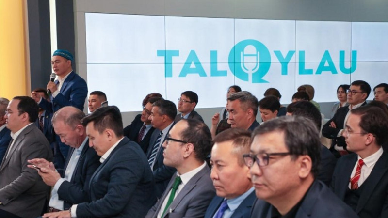 «TALQYLAU» partiialyq alańynda sarapshylar referendým týraly oilaryn ortaǵa saldy