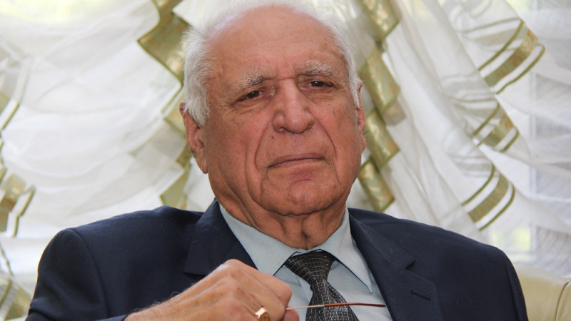 شاۆحي دۋرسۋنوۆ: «قازاق دوستارىمنىڭ قىز ۇزاتۋ, كەلٸن تٷسٸرۋ تويلارىنان قالمايمىن»