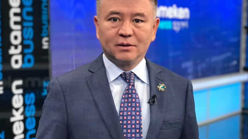 Билік заңмен жүрмейді, "понятиемен" өмір сүреді – саясаткер