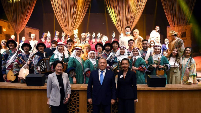 نۇرسۇلتان نازارباەۆ: «تٷركٸستان تۋريستەر ٷشٸن دە بٸرەگەي مەكەنگە اينالادى»