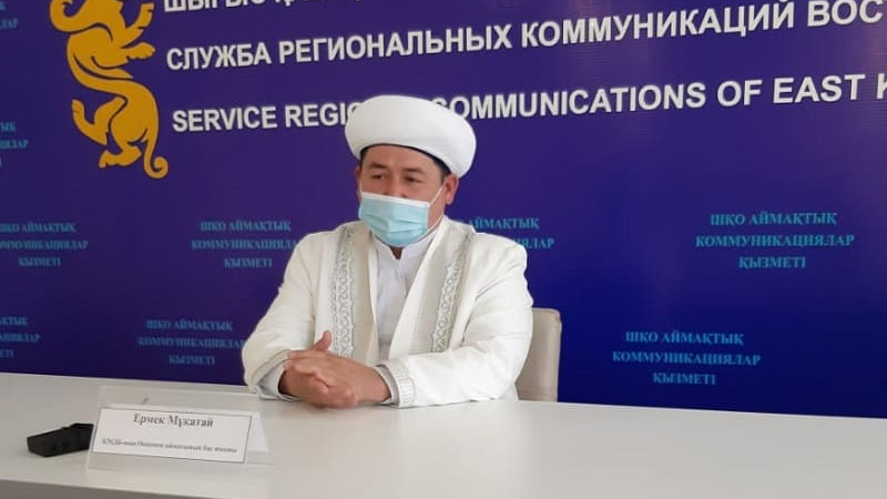 قادٸر تٷنٸ مەشٸتتە ٶتپەيتٸن بولدى