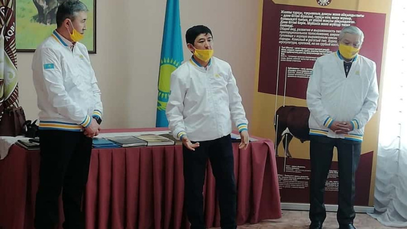Nur Otan-نىڭ 90 پايىزى – جاستار, بەلسەندٸ ٶمٸرلٸك ۇستانىمى بار ادامداردان تۇرادى