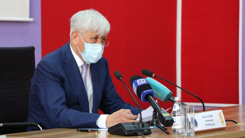 باتالوۆ: "ماسكا كييۋ ٶزٸڭٸزدٸ عانا ەمەس, ٶزگەنٸ دە ويلاۋ"