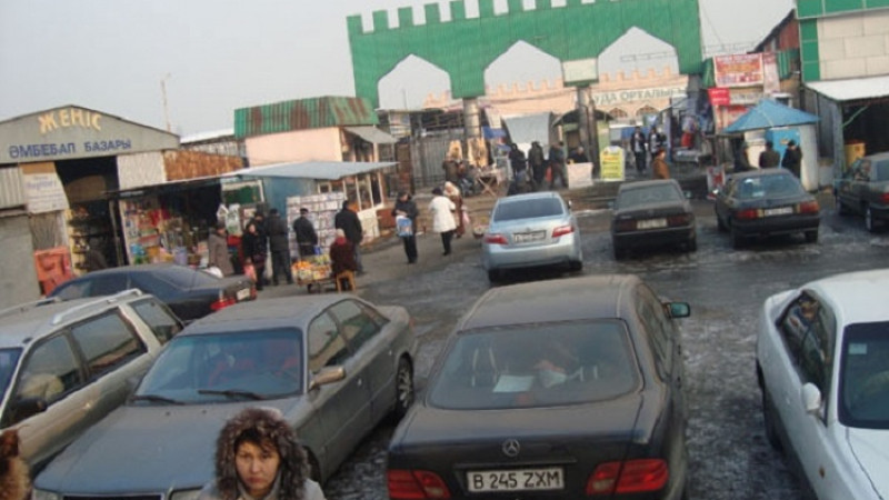 الماتىنىڭ باراحولكاسىنداعى بازارلار جۇمىسىن توقتاتتى