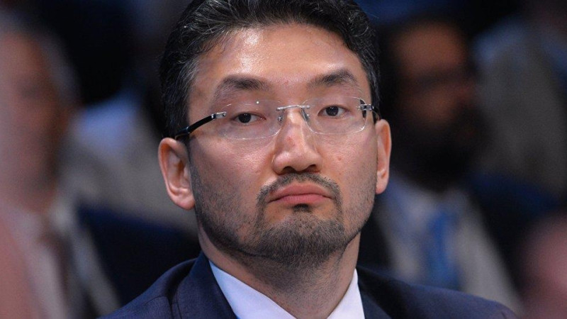 راقىم وشاقباەۆ: "زەينەتاقى قورىنىڭ ارانى اشىلىپ كەتكەن"
