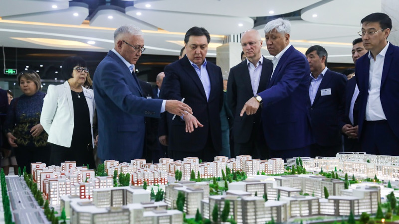 مامين الماتى وبلىسىن ارالادى