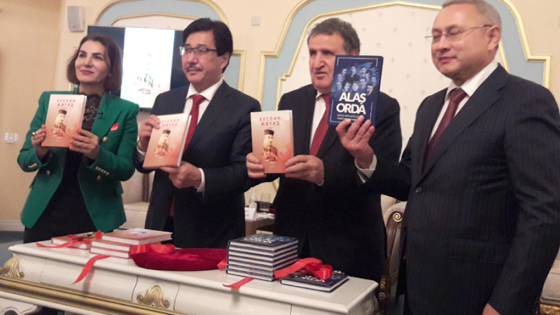 قازۇۋ «الاش ارىستارىن» باكۋدە ۇلىقتالدى