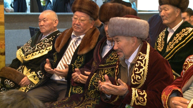 Rýhani jańǵyrý: Túrkistanda «Aq bata» baiqaýy uiymdastyryldy