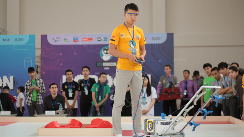 Robocon Games: قازاق بالالارى قۇراستىرعان روبوتتار قازىلاردى تاڭعالدىردى
