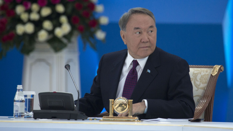 Nursultan Nazarbaev: "Eńbek etken adam kúizelisten aýlaq bolady"