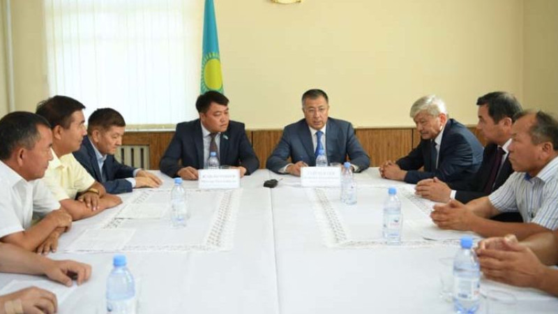 Жетісай мен Мақтааралдың жаңа әкімдері тағайындалды
