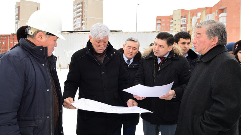 Баталов Талдықорғандағы үш мектептің құрылысымен танысты