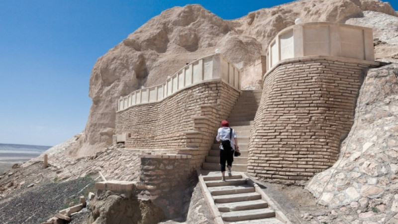 بەكەت اتا مەشٸتٸ