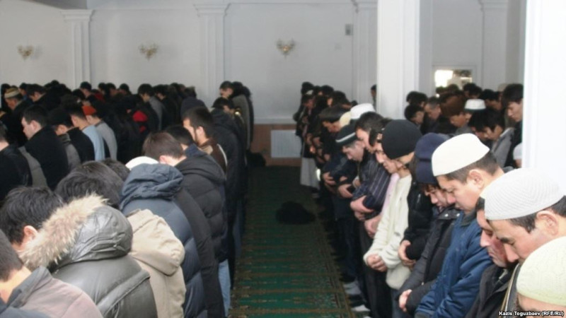 دٸني اعىمداردىڭ ارباۋىنا تٷسكەندەردٸڭ كٶپشٸلٸگٸ نەگە ورىستٸلدٸ?