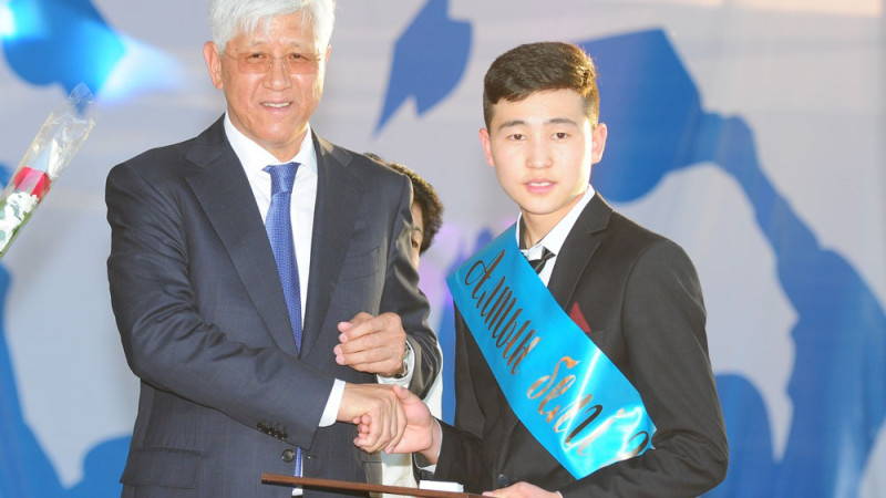 Almaty oblysynda 590 túlek «Altyn belgi» iegeri atandy