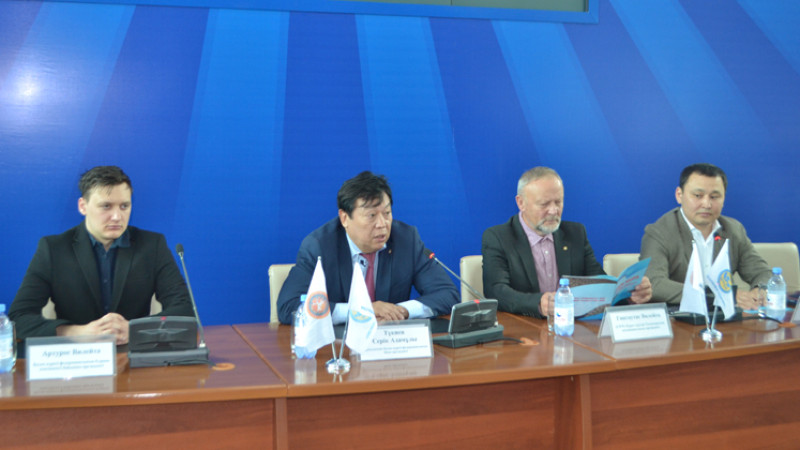 Шығыста Қазақ күресінен ІІІ Әлем кубогі өтеді